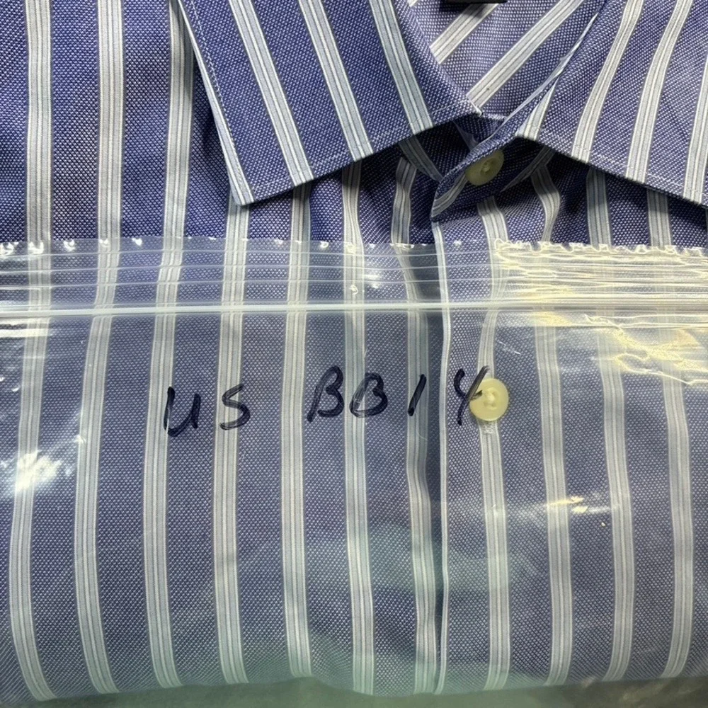 Banana Republic Fitted Blue White Stripe Dress Shirt XL 17-17‎ 1/2 Cotton